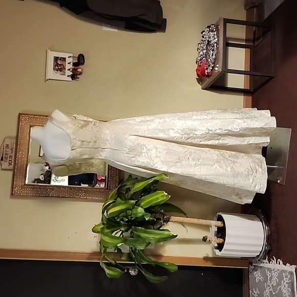 Jessica McClintock formal dress - Picture 4 of 6